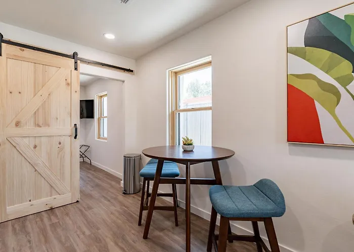 Downtown -duplex - Ev Charger